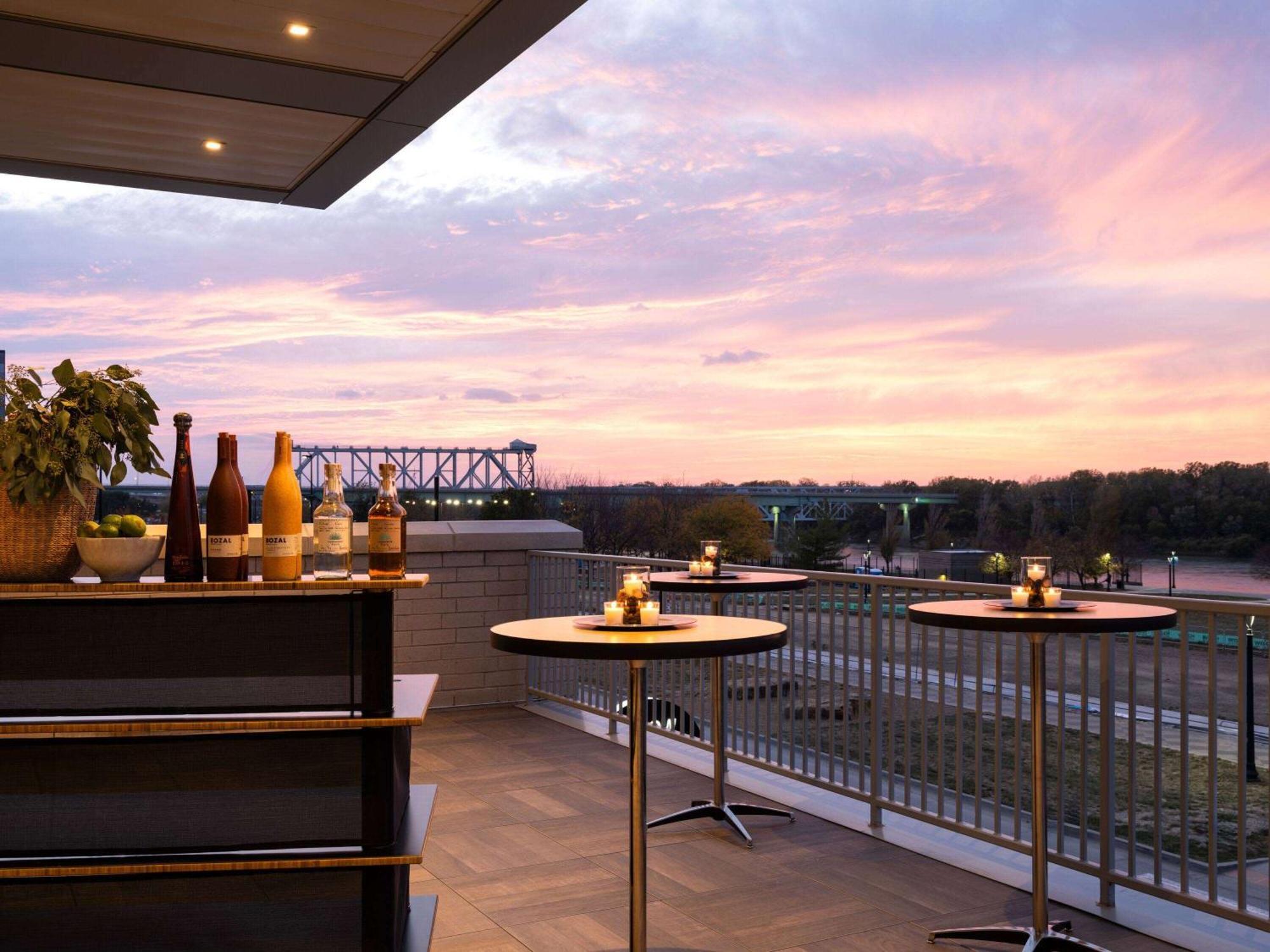 Origin Kansas City Riverfront, A Wyndham Hotel エクステリア 写真